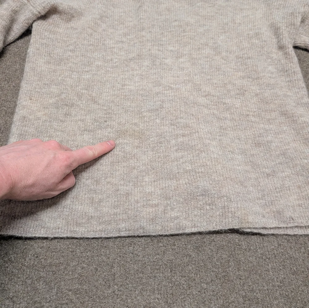 La Mailee Sezane Paris Knit Mohair Alpaca V-Neck Cardigan (Women's Medium) - Picture 5 of 9